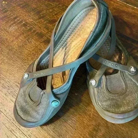 Crocs Slip On Shoes Brown Women’s Size 8 - Picture 5 of 5